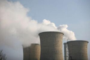 "Primarul Capitalei transmite informaţii false faţă de activitatea companiei"